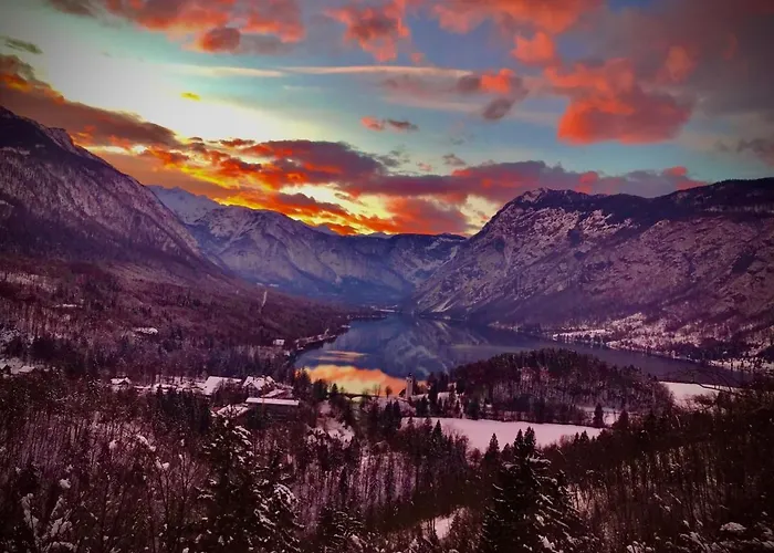 Apartamento Aurora, *