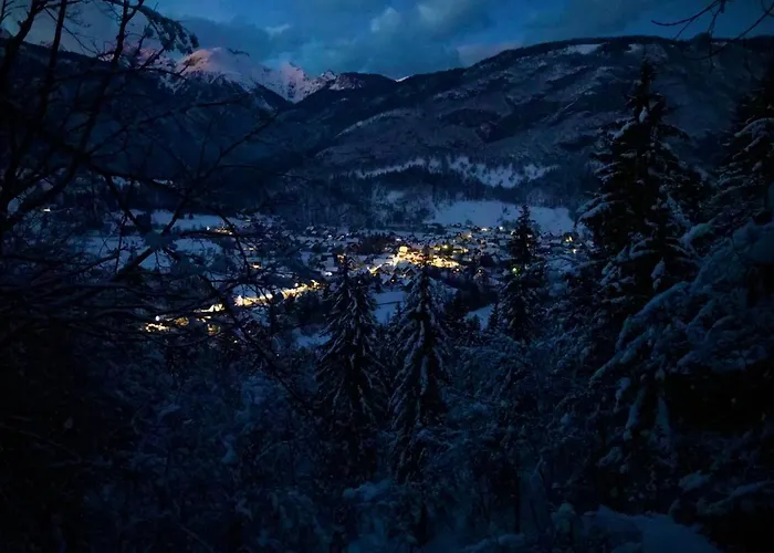 Apartamento Aurora, *